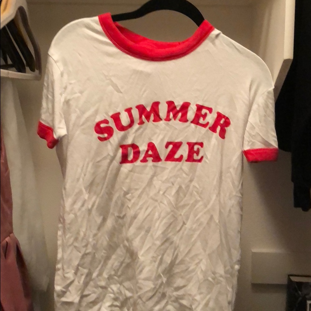 Pink t-shirt